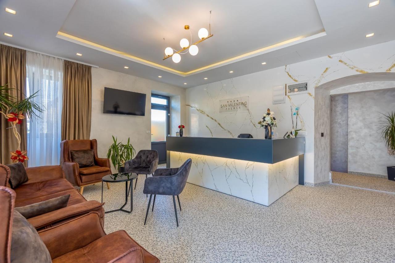 San Valentino Palace Aparthotel Umag Exterior foto